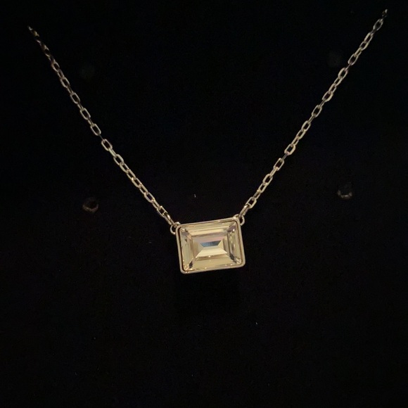Swarovski Crystal Necklace - Simple Design Direct Sale